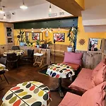 Hoopers Sandy Beach Guest Rooms
